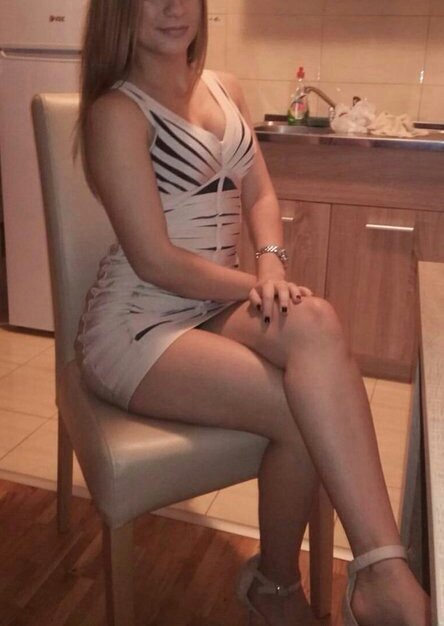 DudeMert's tweet photo. Guzel ve seksi eşim nasıl kac beyeni gelir seksi eşime https://t.co/r0adl3Y533