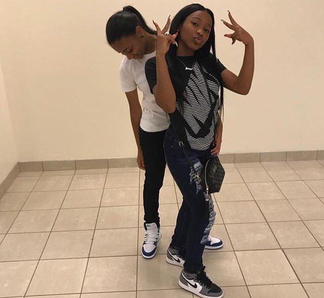 ittybittykayaa's tweet photo. you complete me oso much , you just don't kno how much I love everything about youuu💜❤️ https://t.co/FXTCHVZfQE
