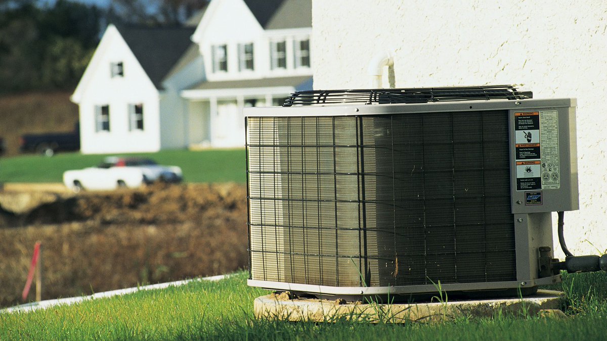 gkfrazier1's tweet photo. What are a landlord's responsibilities in HVAC maintenance? Protect yourself with this quick guide. #eraPROTECT https://t.co/KCGRQYBp9W https://t.co/Id3PjwX3qw