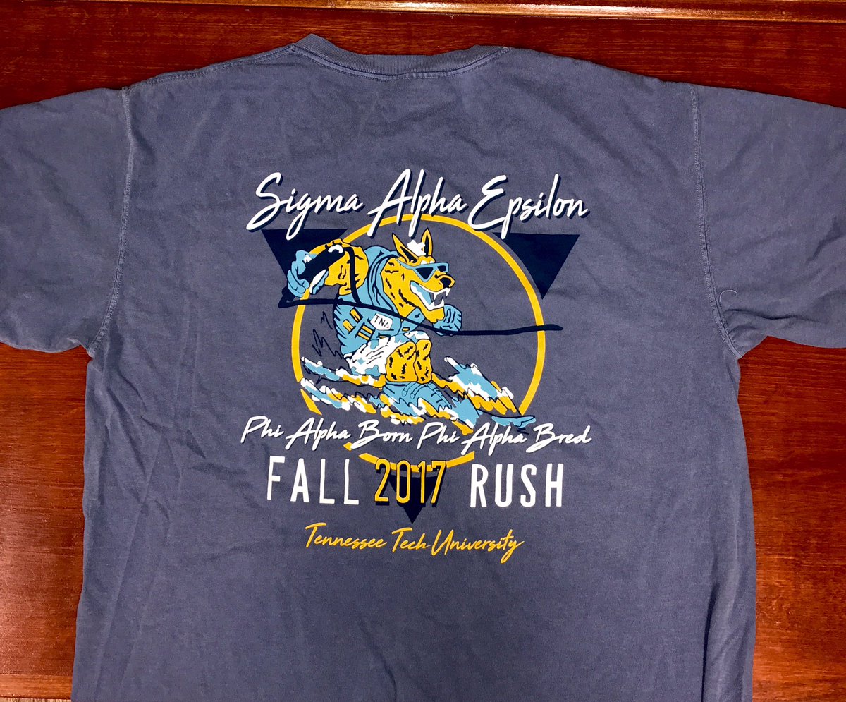 Want to win a FREE rush shirt?! Retweet this for a chance to win! 2 lucky winners will be randomly selected on Thursday! #RushΣΑΕ