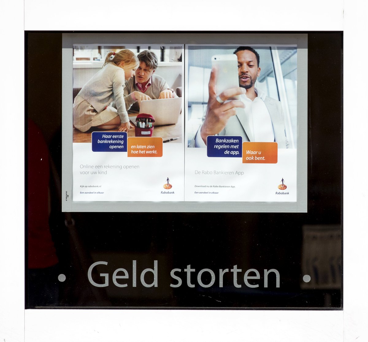 NOSRadio1's tweet photo. De @Rabobank start vandaag met een naamcheck bij overboekingen. Om 6:32 uur praten we erover: https://t.co/gwYYAZ3zBe. #r1jn #Rabobank #IBAN https://t.co/VZincveRXK