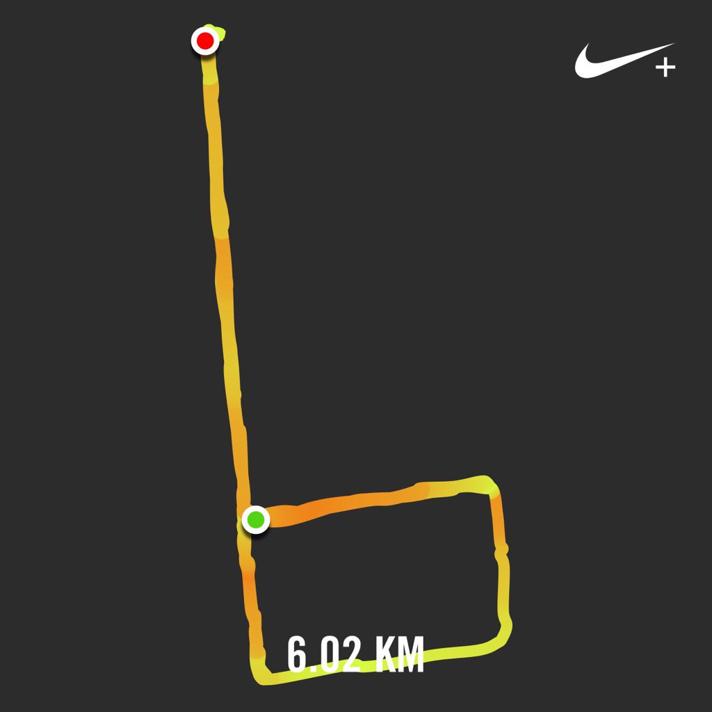 thonlyjuan's tweet photo. He's back!! #nikerunclub #YoElegiCorrer #nighrun and the #background noise, my #disco playlist https://t.co/jtMofrcmnr