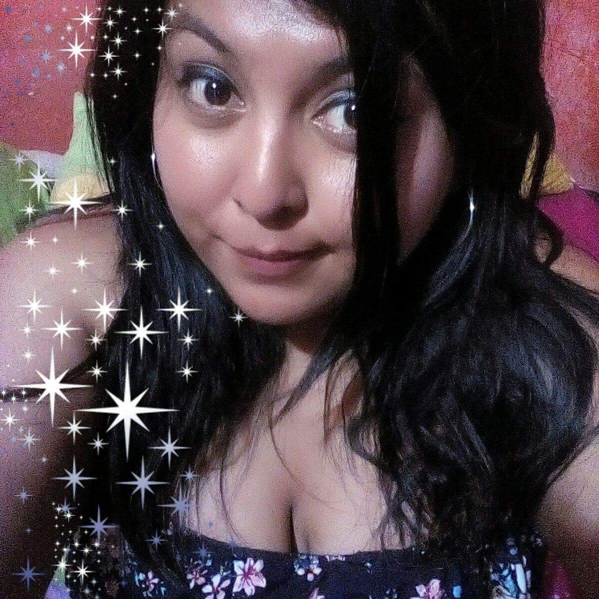 Esme25L's tweet photo. #Sigueme #LunesDeGanarSeguidores en esa foto salgo fea jaja https://t.co/X0tAYyItdz