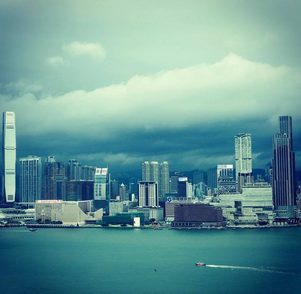 beansandfoam's tweet photo. Hong Kong skyline, a view that never ages. #hongkong #skyline https://t.co/1a2OFcqdKg