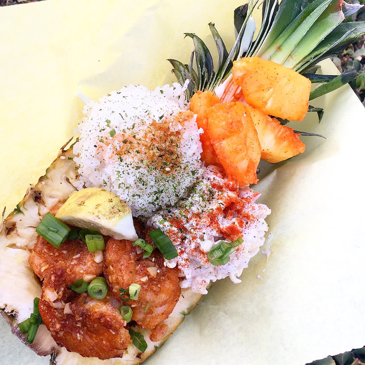 Who could resist this little delight? 🍤🍍🙌🏼 #shrimpdaddy #food