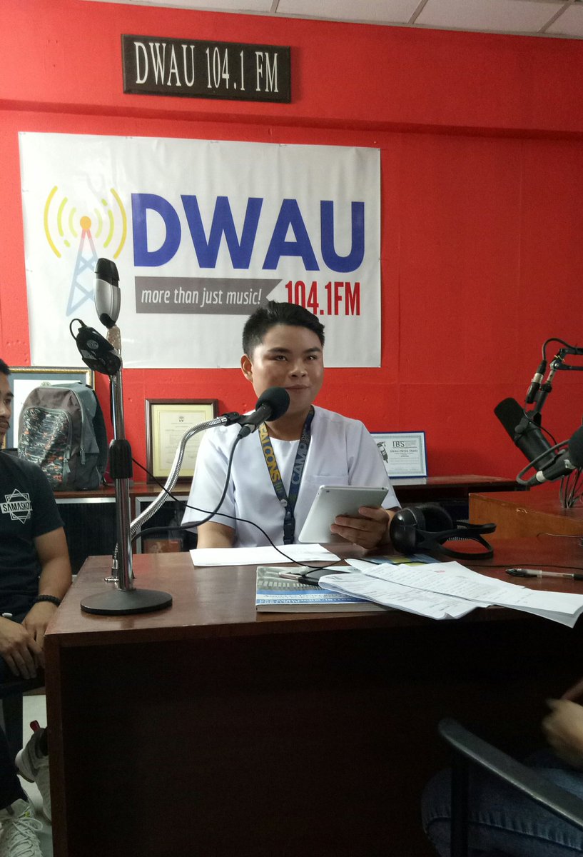 DWAUOfficial's tweet photo. CAMP's Melo Canlas is now singing Araw Gabi by Regine Velasquez at DWAU 104.1 FM. #RelaunchingDWAU https://t.co/qMR6PtKeNz