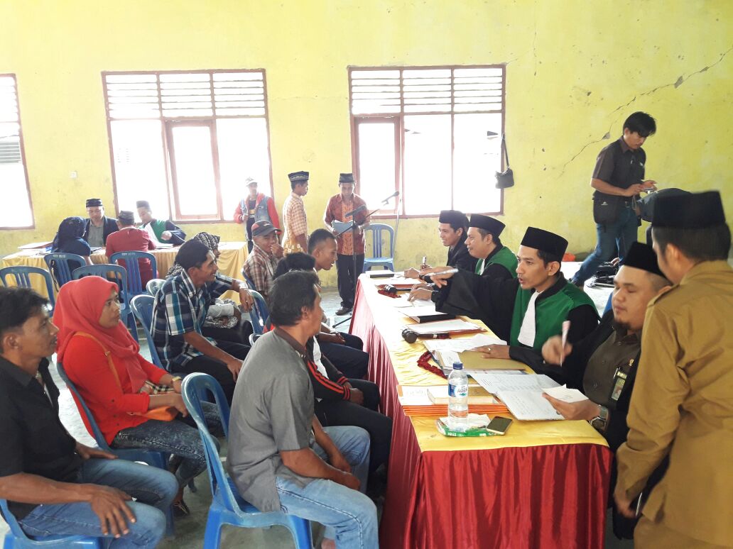 buolcapilduk's tweet photo. Pelaksanaan (Sidang Itsbat ubtuk penerbitan buku nikah yg tdk memiliki buku nikah di kec . Paleleh (kerjasama kemenag buol dan disdukcapil) https://t.co/yTFXqFgI0e