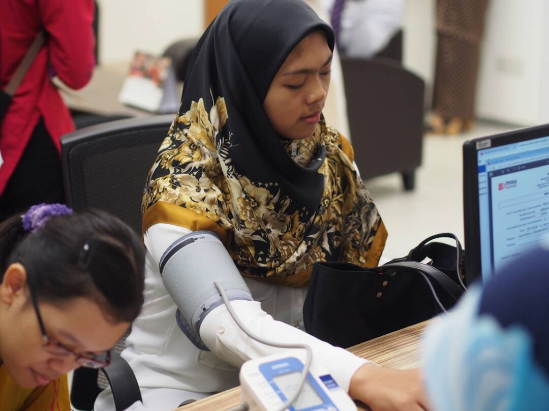 MSUmalaysia's tweet photo. New MSUrians arriving and registering! Welcome to your new journey, with #MSU -the Global University of choice 🌏
#go2MSU🌺
#MSUmalaysia https://t.co/TJGuQJw5I5