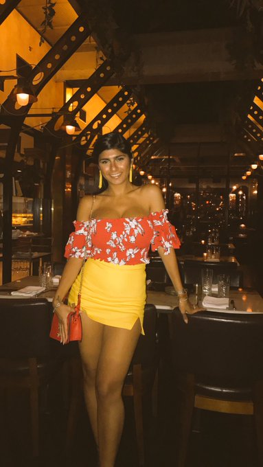 Almost fucked around and accidentally got a husband in this outfit tonight https://t.co/pjlPUtxul9