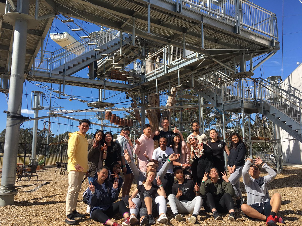 MsRatusau's tweet photo. @SarahRedfernHS Yr12PE hit @SkypeakAdv after winning the whole school #PSCchallenge #touchthesky #PDHPE #activelife #Classof2017 #PEisLife https://t.co/pnRxNigFbD