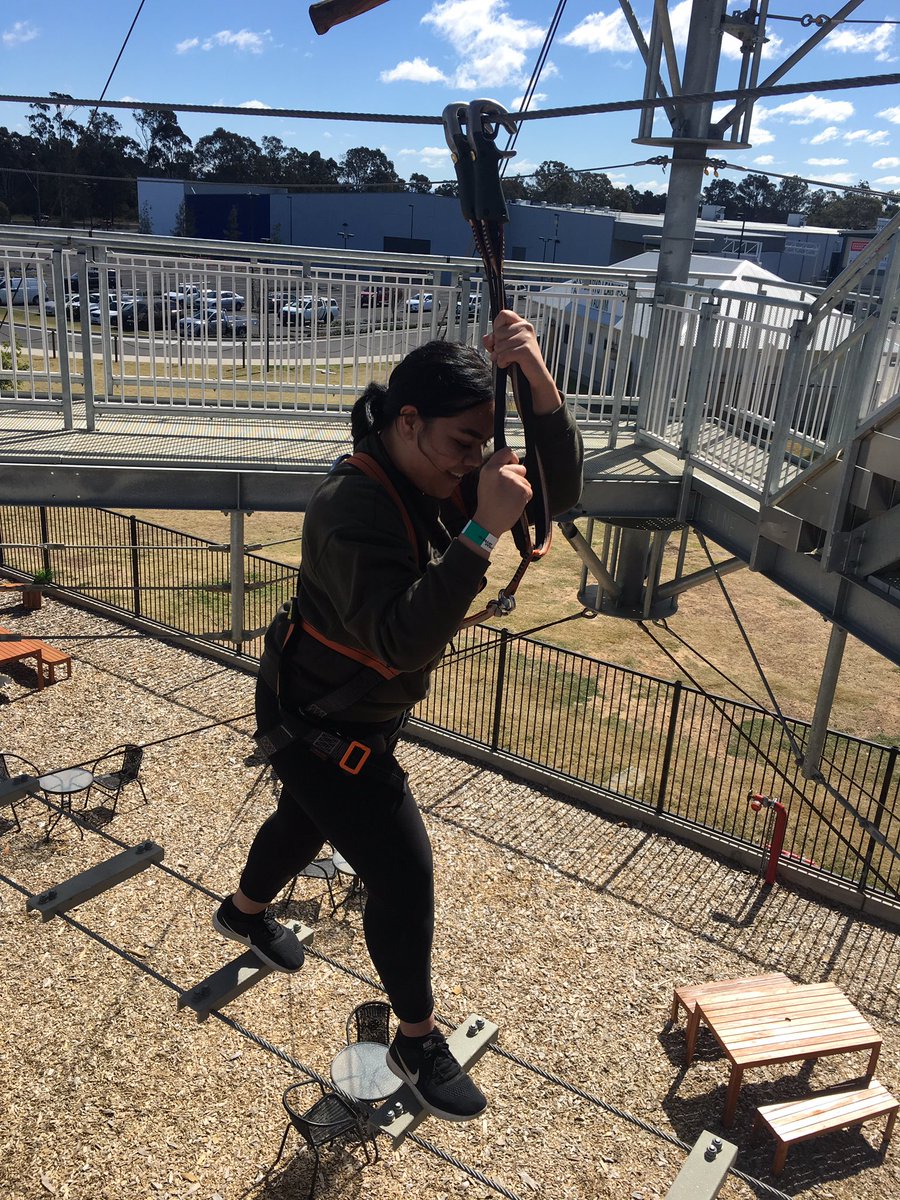 MsRatusau's tweet photo. @SarahRedfernHS Yr12PE hit @SkypeakAdv after winning the whole school #PSCchallenge #touchthesky #PDHPE #activelife #Classof2017 #PEisLife https://t.co/pnRxNigFbD