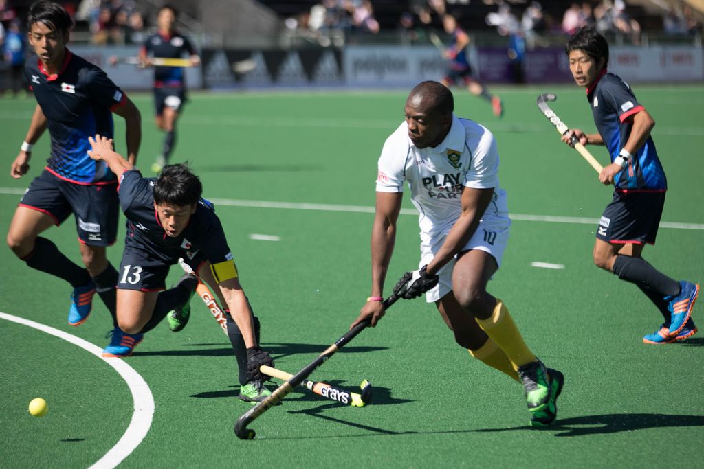 While professionals were putting their feet up in between matches,<a href="/OwenMvimbi/">Lonwabo Owen Mvimbi</a> was sending emails - this is reality in SAhockey@forbesafrica
