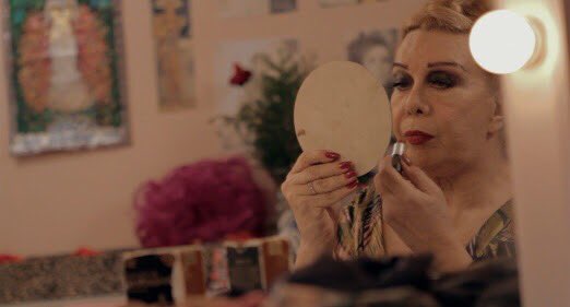 O velório da nossa Rogéria será no Teatro Joao Caetano amanhã. Das 11hs as 13hs só família e amigos. E das 13h as 18h, para todxs.