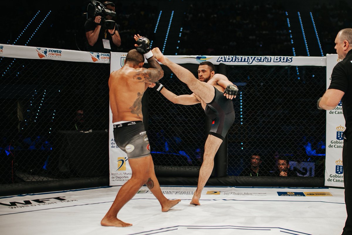 WFTOficial's tweet photo. #WFT7 #Road2Bellator #MMA "kick"
Fotografía: Belfi Aguilar https://t.co/OV5FLmuZiQ