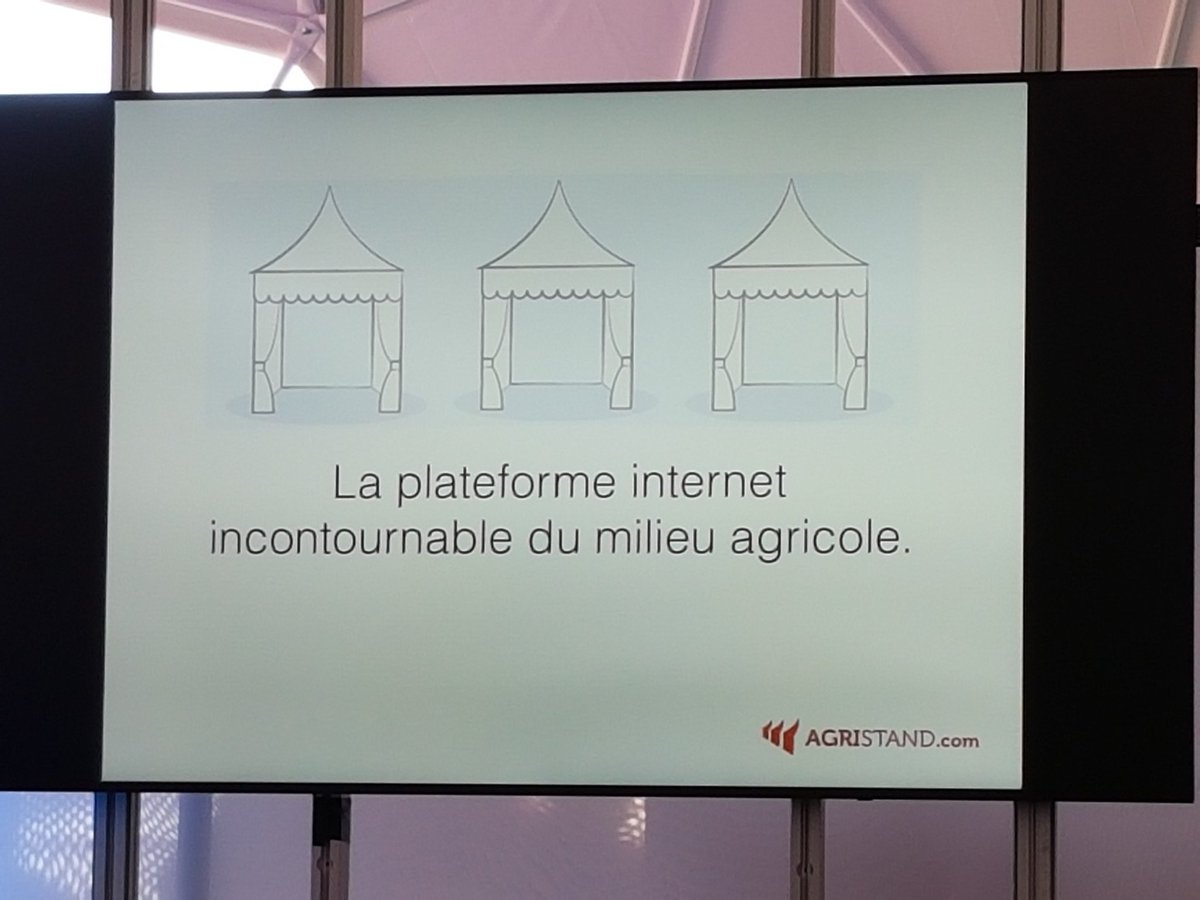 OrangeGrandEst's tweet photo. C'est au tour de la startup @agristand de présenter son service de salon digital et virtuel au #PVF2017 https://t.co/aLdwvSrGV4
