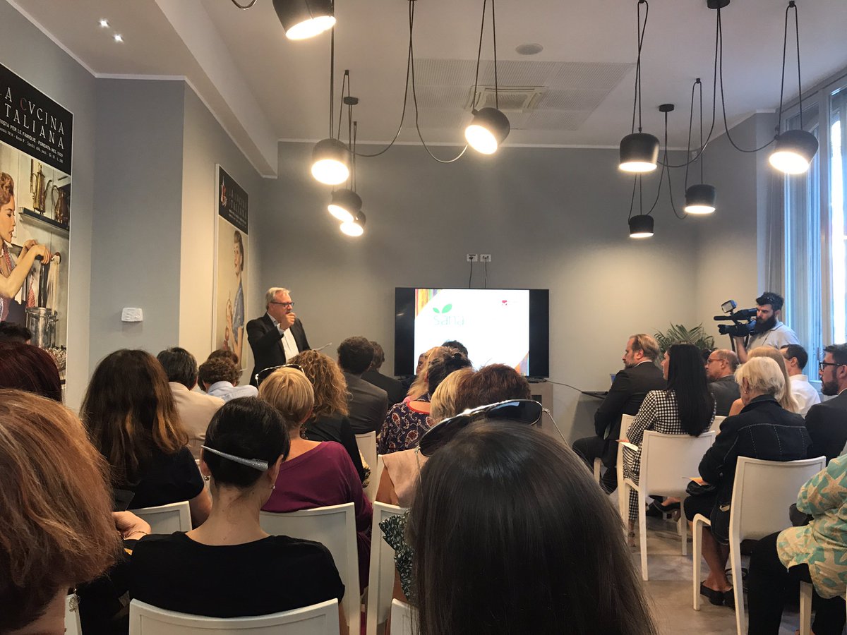 +15% di terreno convertito a #biologico nel 2017, sostiene il presidente Carnemolla