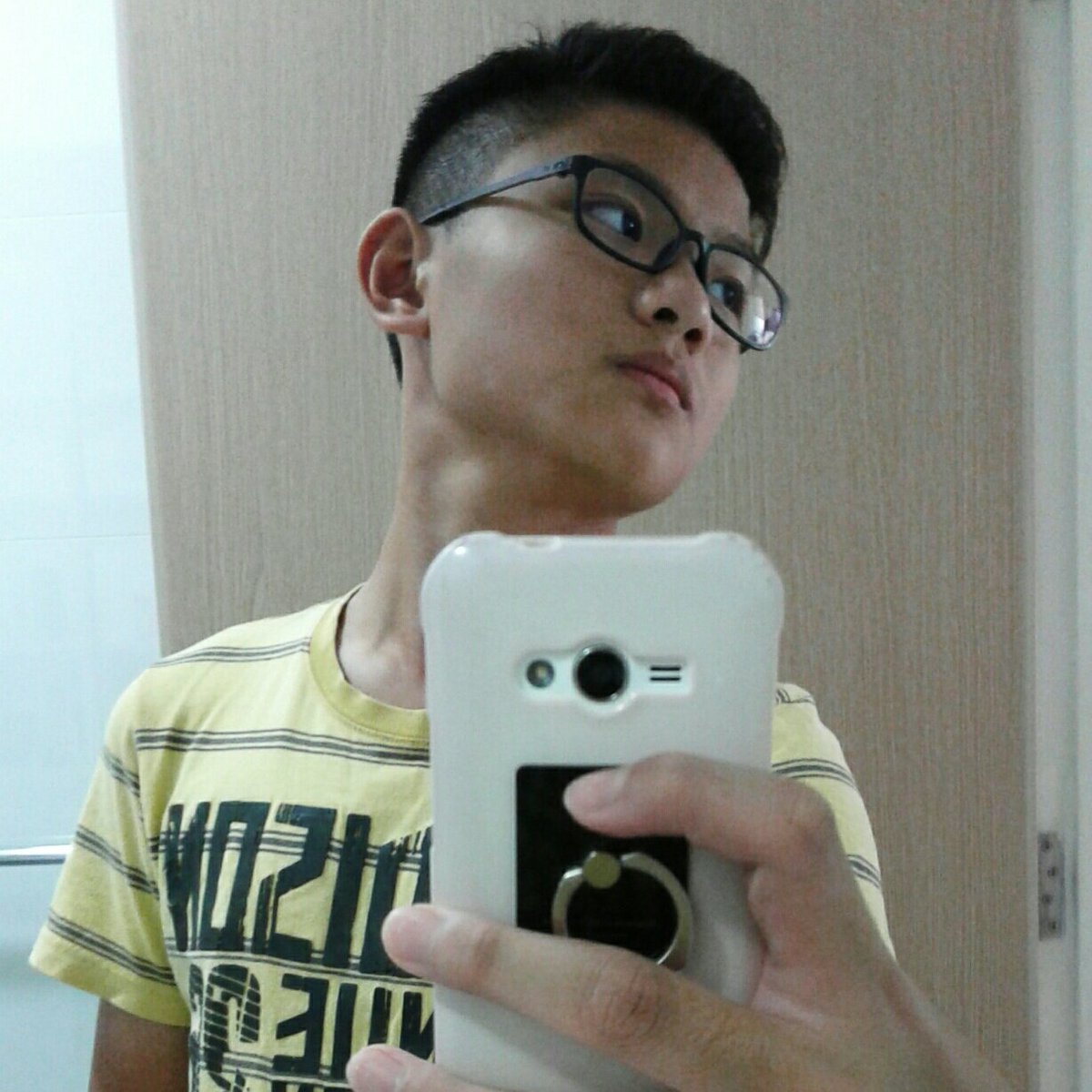 Retomble's tweet photo. #NewProfilePic https://t.co/9IUCAZTchJ