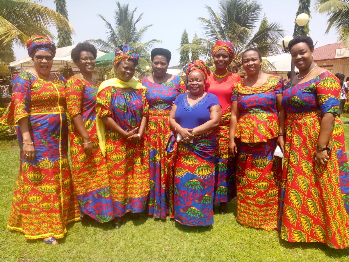 #TogetherForPeace, Gvneur @BujumburaProv <a href="/GacutiNadine/">Gacuti Nadine</a> participe au lancement agenda commun des femmes #Burundi pour la consolidation paix