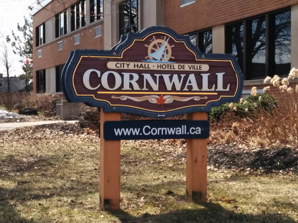 Two Cornwall road closures this week bit.ly/2wzWunv @CityofCornwall @CCPSTRAFFIC https://t.co/iCvofO0RpQ