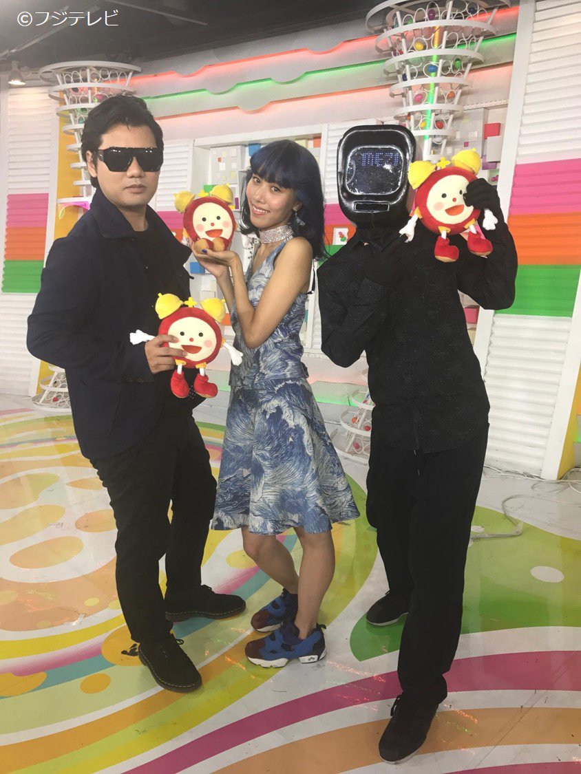 あすは3 人組の“歌謡エレクトロ”ユニット「Satellite Young」をチェック！右の人が気になりすぎる( *´艸｀)
6時30分過ぎに放送予定☆
#めざましテレビ