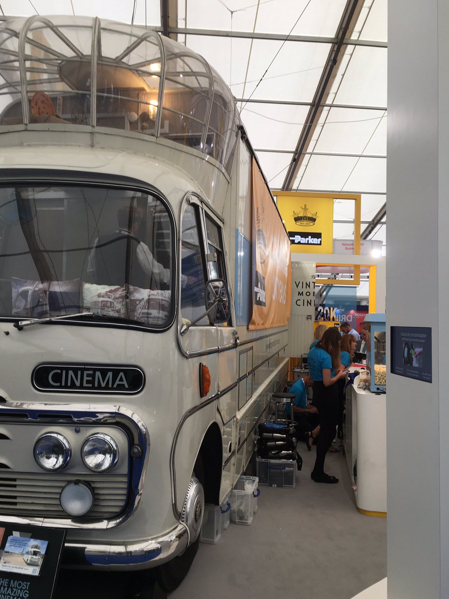 Very cool cinema delivering seminars on the Parker stand at Oe2017
