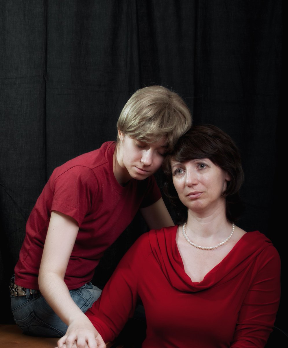 MargaritaSPb_Ru's tweet photo. Dear @AaronTveit!Once your Im Alive song saved my life.#Cosplay inspired by #Next_to_normal show,me as Gabe,my mom as Diana.
Rly mean no bad https://t.co/N09rU1PkGr