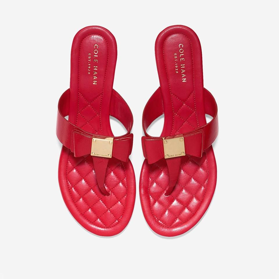 Save22ph's tweet image. Show Off Your Freshly Painted Tootsies With These Bow-Tiful Sandals From Cole Haan -
 bit.ly/2gARSEE
