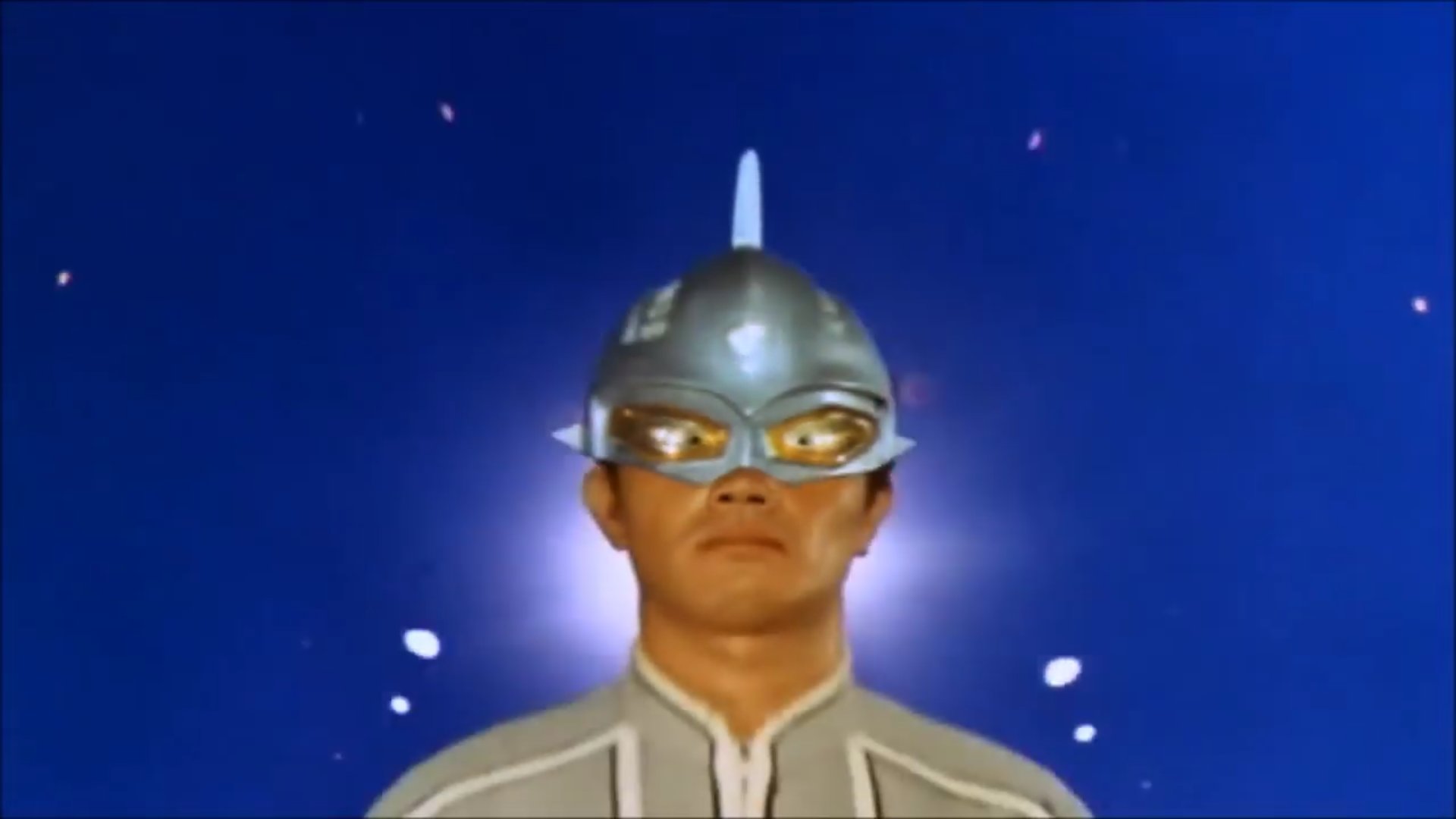 ないと いつもウルトラセブンの変身シーン には笑いかけてしまう特に鼻のドアップ 段々ウルトラセブンに変身してくって 感じは好きだけどゆっくりだからww T Co Uu5h4atflt Twitter