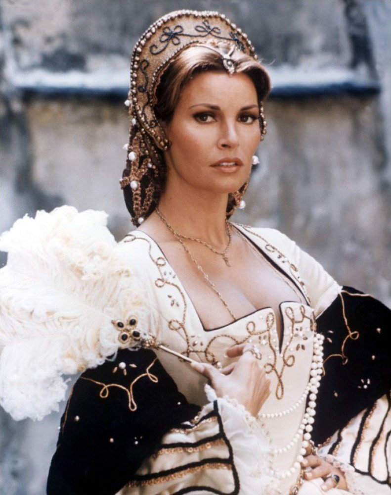 Happy Birthday, Raquel Welch! (77)

Als Constance de Bonacieux in The Three Musketeers (1973) 