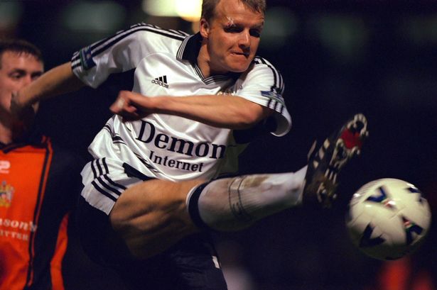 WhiteNoise1879's tweet photo. Happy 51st Birthday to one of Fulham's favourite sons, former Captain Simon Morgan. He embodied Fulham throughout the 90's. #ffc https://t.co/Hal1RvHWtz