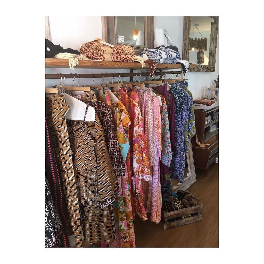 opalinefashion's tweet photo. @opaline_world in Formentera - avenida playa del rei 81 🙏🏻 #opalinearoundtheworld #love #handmade #summer17 #fairt… https://t.co/gsyOv82HEE https://t.co/frxZaoQPyD