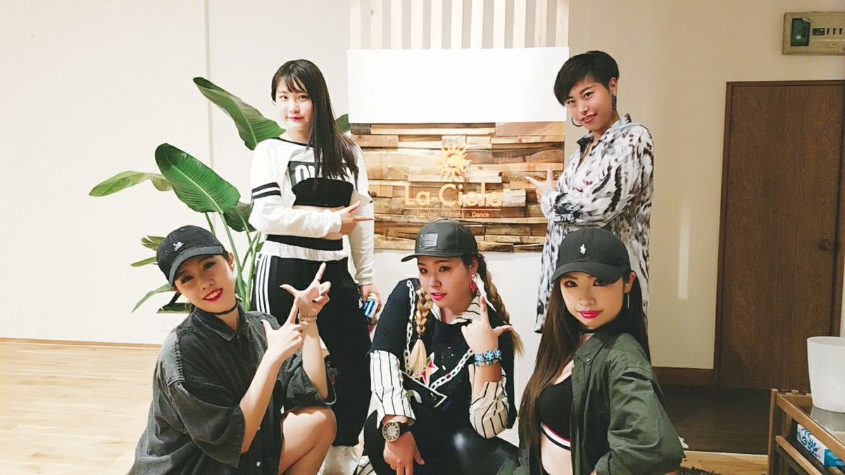 studio_zerozero's tweet photo. 昨日は沼津学園通りに出来たスタジオ La-CielaでLUCENTのダンスビデオ撮影でした✨

動画は近日公開予定です！！

#沼津 #静岡 #ダンス #ボーカル #ユニット #LUCENT #ヒップホップ #laciela #ラシエラ #dance #hiphop #kpop https://t.co/qtaCcNsnpt