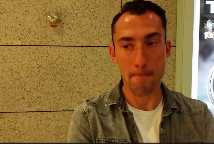 MercatoDH's tweet photo. @Silvio_Proto1 à son arrivée en Grèce: "J’ai dû payer pour quitter Ostende https://t.co/XrJFPcvE3C #mercato @olympiacos_org https://t.co/HkOYAdBcMz