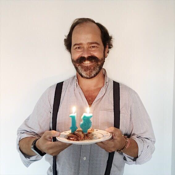 fisiodelaserna's tweet photo. 13 años que me trasplantaron y devolvieron la vida!! Gracias a Sara y amigos que me acompañan cada día y al donante y equipo sanitario! https://t.co/eWkxIZmcle