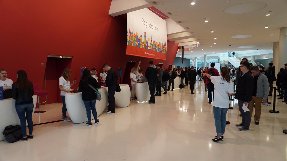 googledevs's tweet image. #GDDEurope kicks off with the keynote in &amp;lt; 1 hour!

Stay tuned to the live stream to catch the latest news/updates: goo.gl/fjAS86