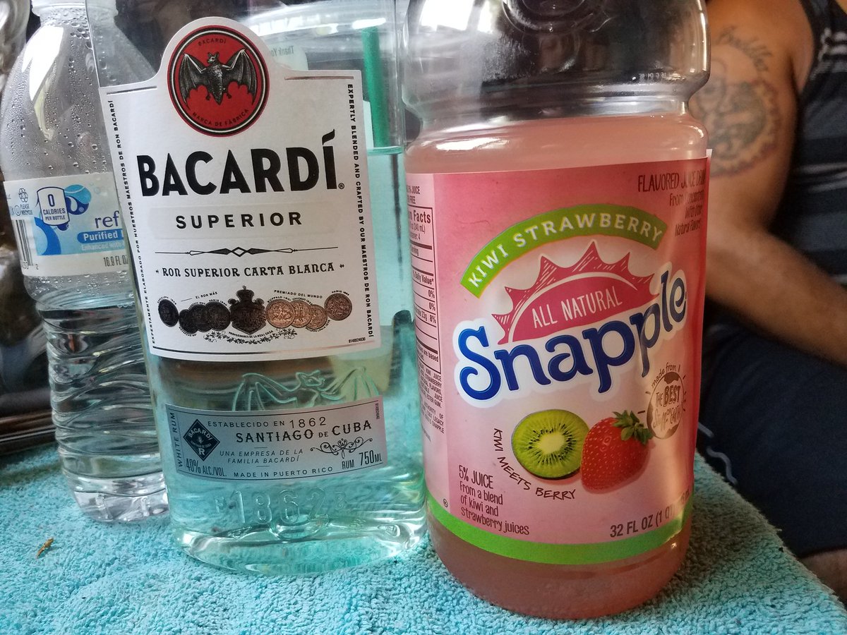 Cherrpieextasy's tweet photo. Good combo https://t.co/IPEdpPvqEz