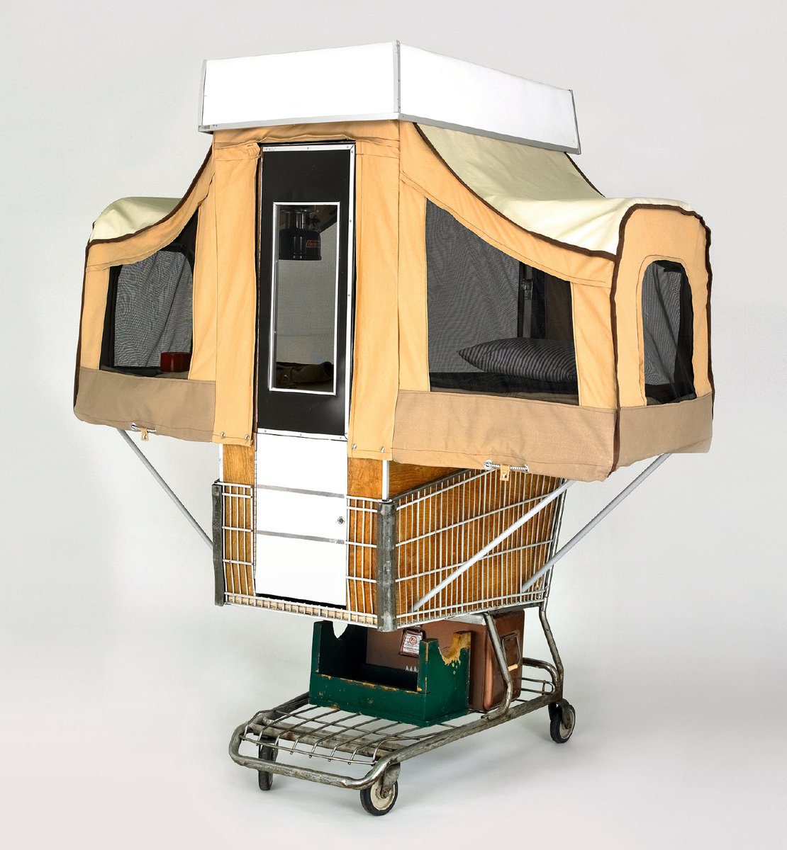 DAMN_magazine's tweet photo. Are mobile and small-scale architectures a sign of our times? #RebeccaRoke talks #Mobitecture https://t.co/19NEeLqfT3 @Phaidon #architecture https://t.co/odTlmi19x6
