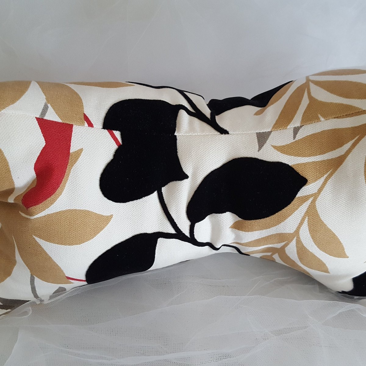 SCfashioncreations.etsy.com
Snuggle up with these beautiful neck pillows eliminates stress and neck pain