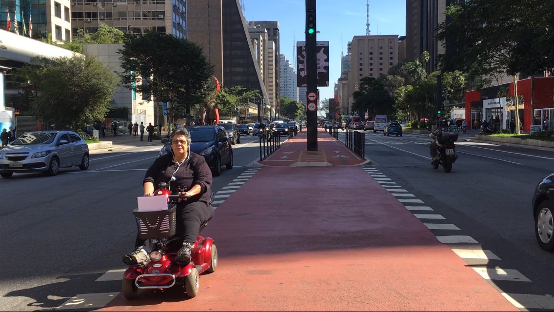 O valor da ciclovia é salvar vidas e melhorar outras. O valor da vida preservada na ciclovia não tem preço #BDSP <a href="/gloria_vanique/">Gloria Vanique</a> #Paulista