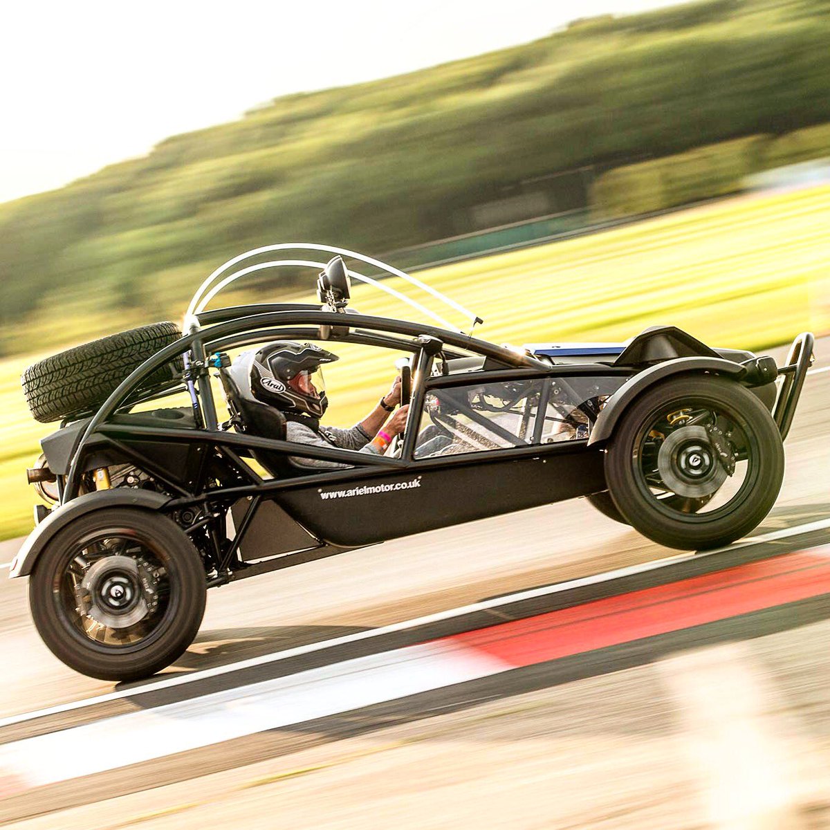 The variety of cars that came to the @officialevomagazine #trackday on Friday was amazing. But this was definitely the star. #arielnomad