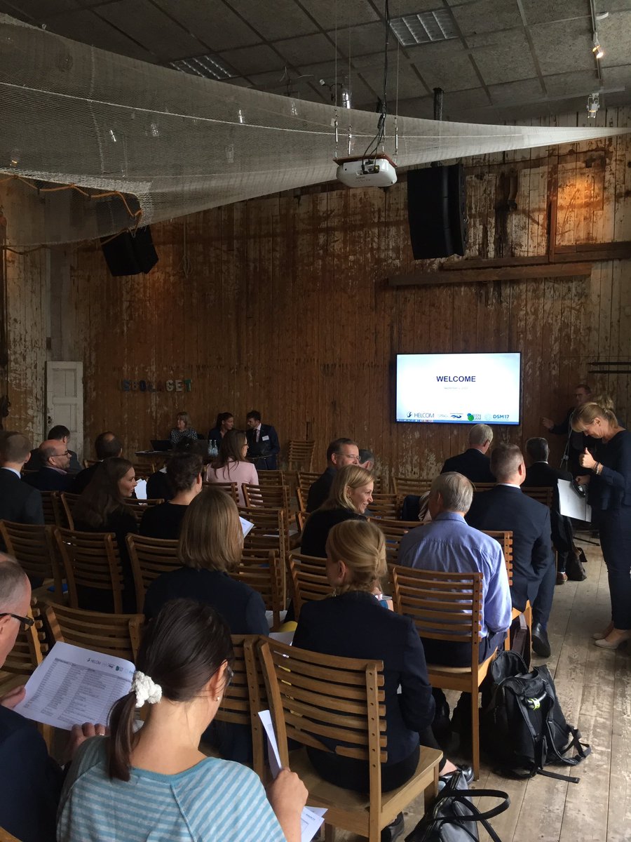 zerovisiontool's tweet photo. Ready to start! Welcome to the Regional Cooperation Day at #DSM17 #greenteam https://t.co/ZiuLEE2Lii