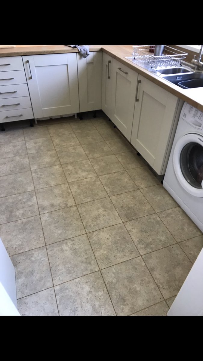 floor_show's tweet photo. @KarndeanFloors #karndean #floorshow https://t.co/BPSuS9wj9m