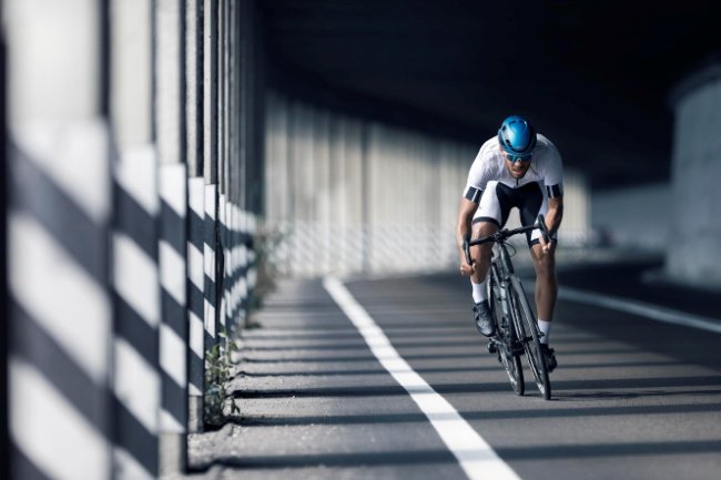 .@ABUS_Locks proveedor oficial de las zonas Demo ofreciendo sus innovadores y atractivos cascos a los participantes de todas las actividades