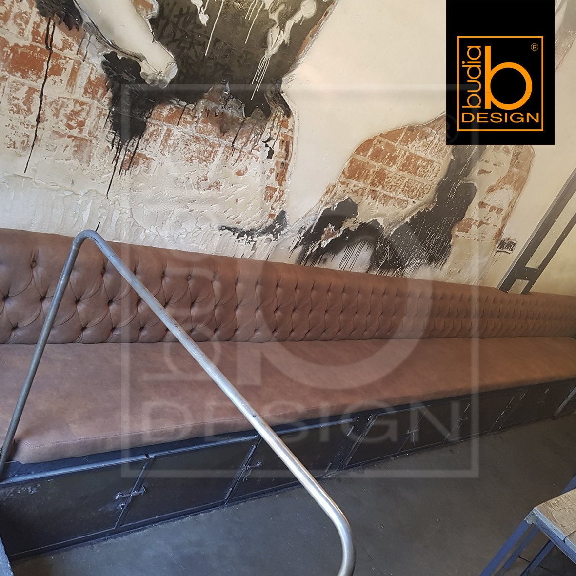 budiadesign's tweet photo. New Creation 📣
Déja tu opinión de este diseño❗
Sofá Capitoné a medida, tela fusión by Alonso Mercader SA para el Restaurante 🍽Naif Madrid 🔝✔ https://t.co/OxeoSinR5x