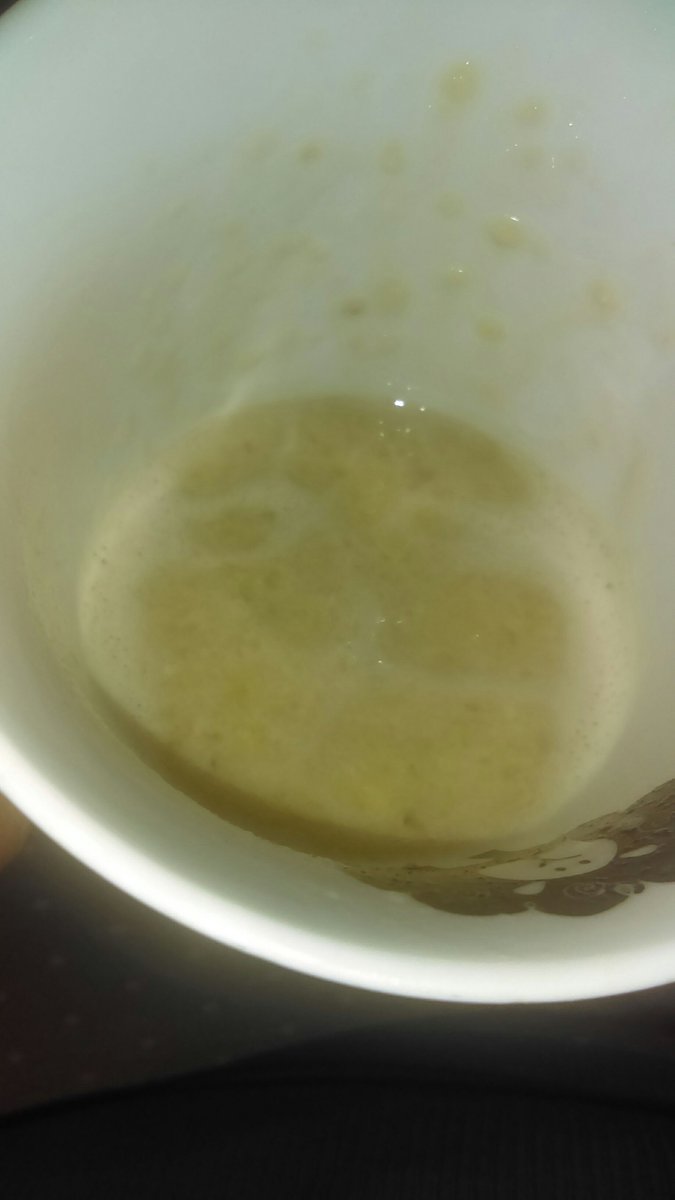 KATruman's tweet photo. Simple shake this morning just plain banana and honey with vanilla jp so yummy #simpleshake #HealthyEating #eatclean healthymom #mercornmom https://t.co/IylJd6XHPY