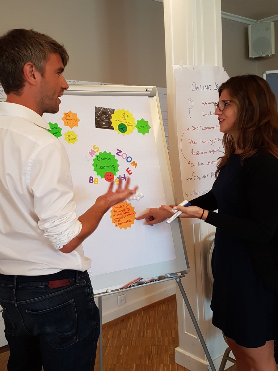 oxfamgbpolicy's tweet photo. #glf2017 everyone getting together to share experiences of #capacitybuilding this morning. @DEPPLearning @StartNetwork @CDACN #talentdevpt https://t.co/xOlUMk6dGC