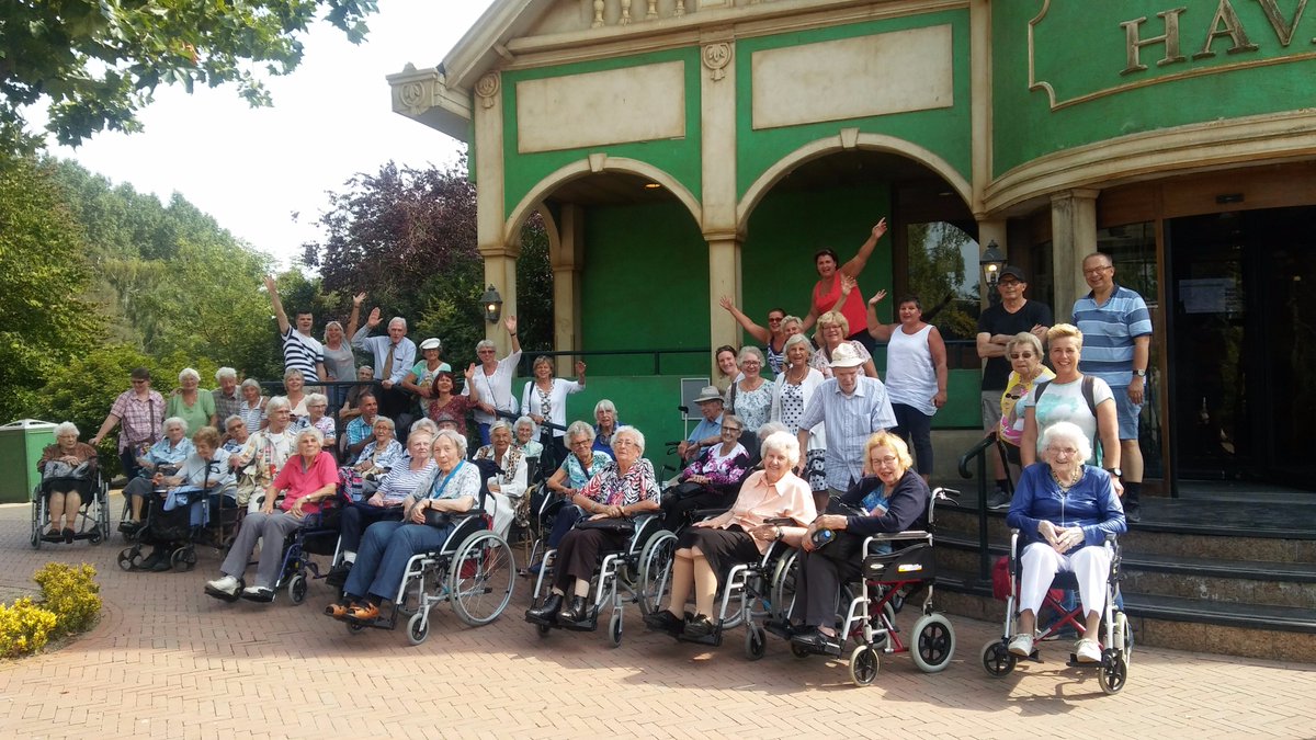 Genieten! 37 cliënten van <a href="/FlorenceZorg/">Florence</a> genoten vorige week onder een stralende zon van een welverdiend dagje Avifauna🌞 #geefomzorg