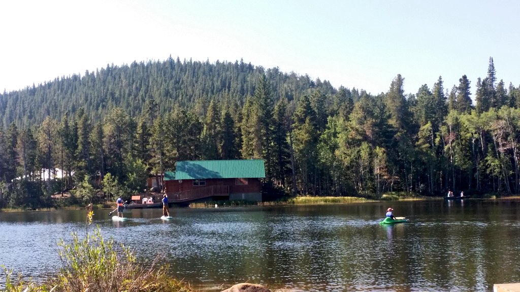 macano33's tweet photo. Amazing place and super cool people to make an unforgettable experience. Thanks @railscamp_USA. Live It to Believe It. 🏕 https://t.co/oVO2Oc7S0o