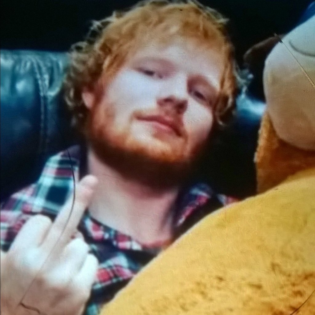 MEANOLMARY's tweet photo. @EdsMartinGuitar one of my favz of ED it's all about the finger its also a universal language ➗ https://t.co/QWJHOQR20h