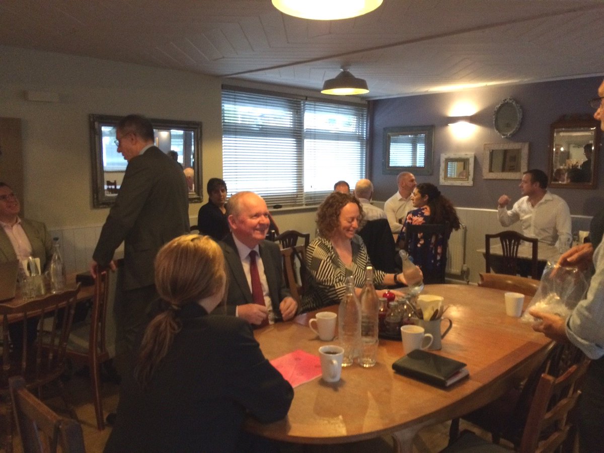 On Thurs meet <a href="/GetHiredHQ/">GetHiredHQ</a> @BusinessP_UK <a href="/KNOffice/">KN Office</a> <a href="/BokehTog/">Paul Cornish</a> @RTTrainingUK @edfitz01 actionbusinessclub.co.uk #business #networking